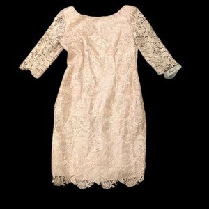 NWT lace dress form fitting very flattering I also have it in royal blue!